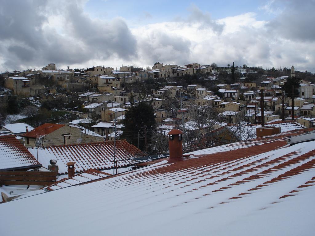 Xenios Cottages Лофу Екстер'єр фото